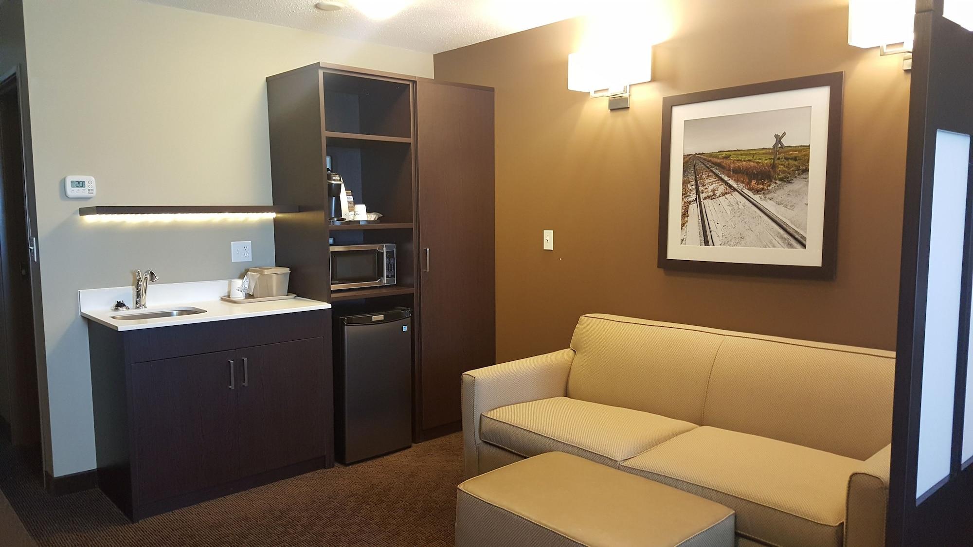 Microtel Inn & Suites By Wyndham Whitecourt Luaran gambar